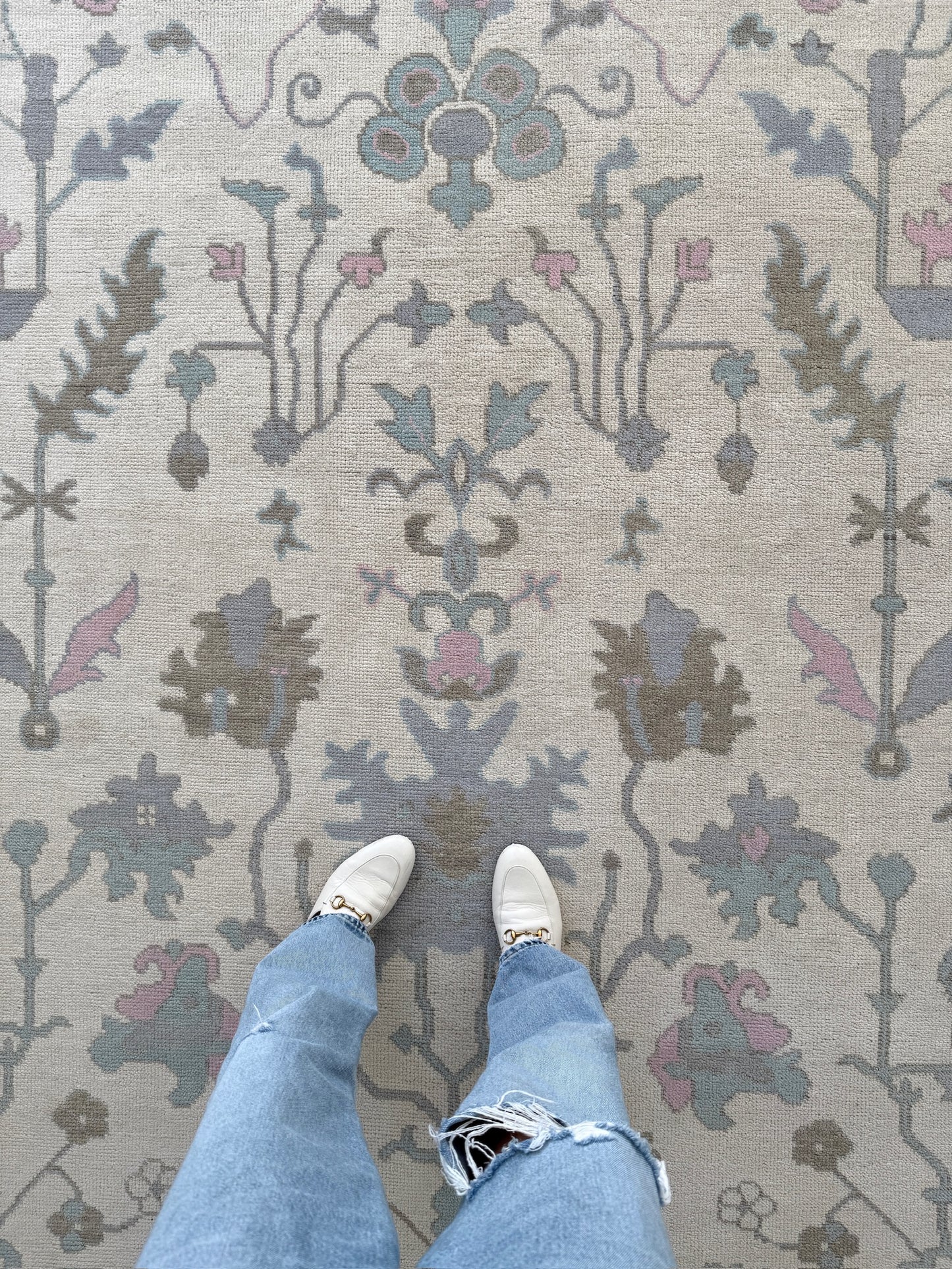 Ina Modern Oushak Rug (Ready to Ship)