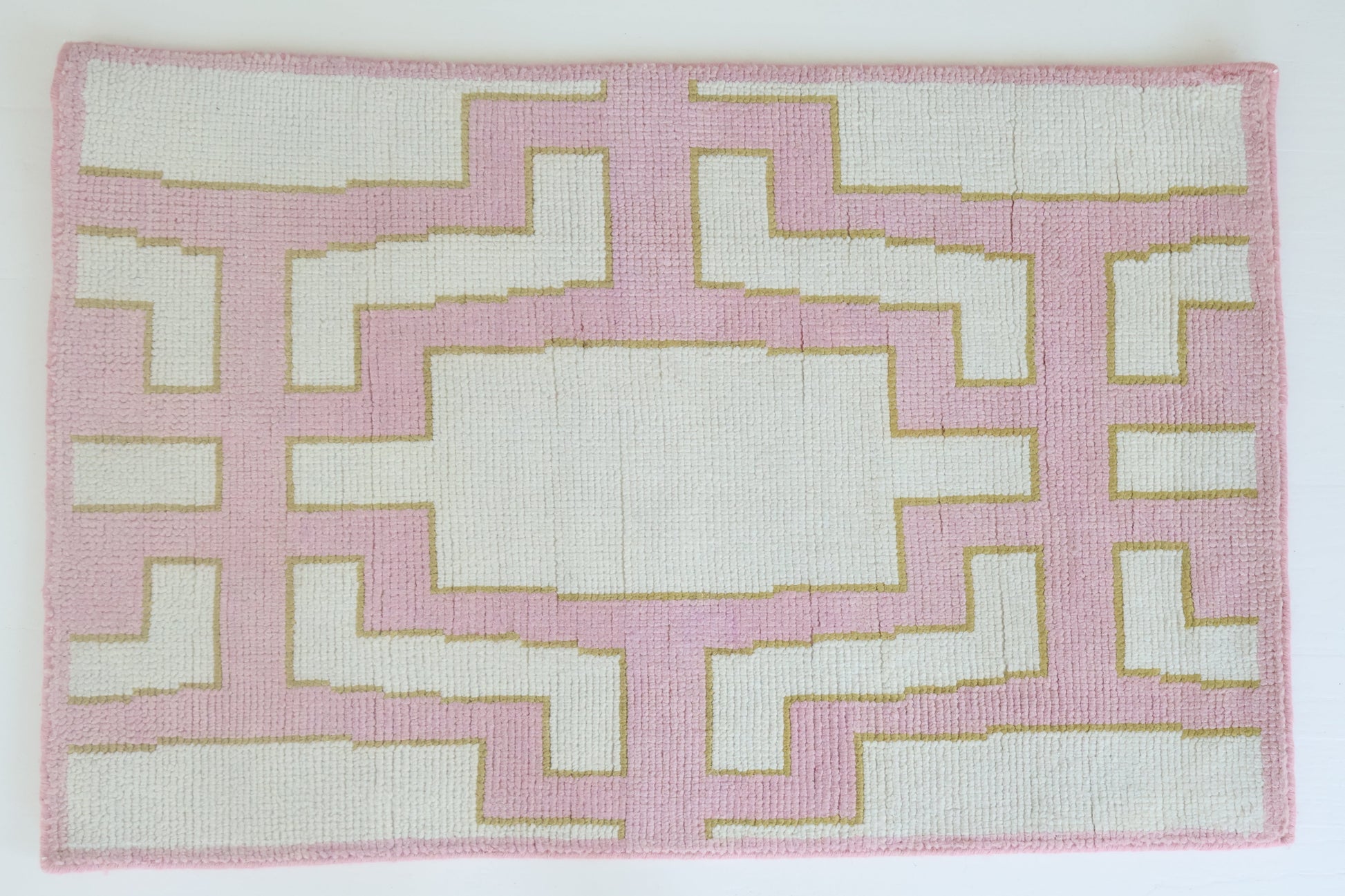 Hand-knotted geometric wool rug in blush, ivory, and olive with a modern linear pattern – Ella Rug by Locust Lane Rugs
