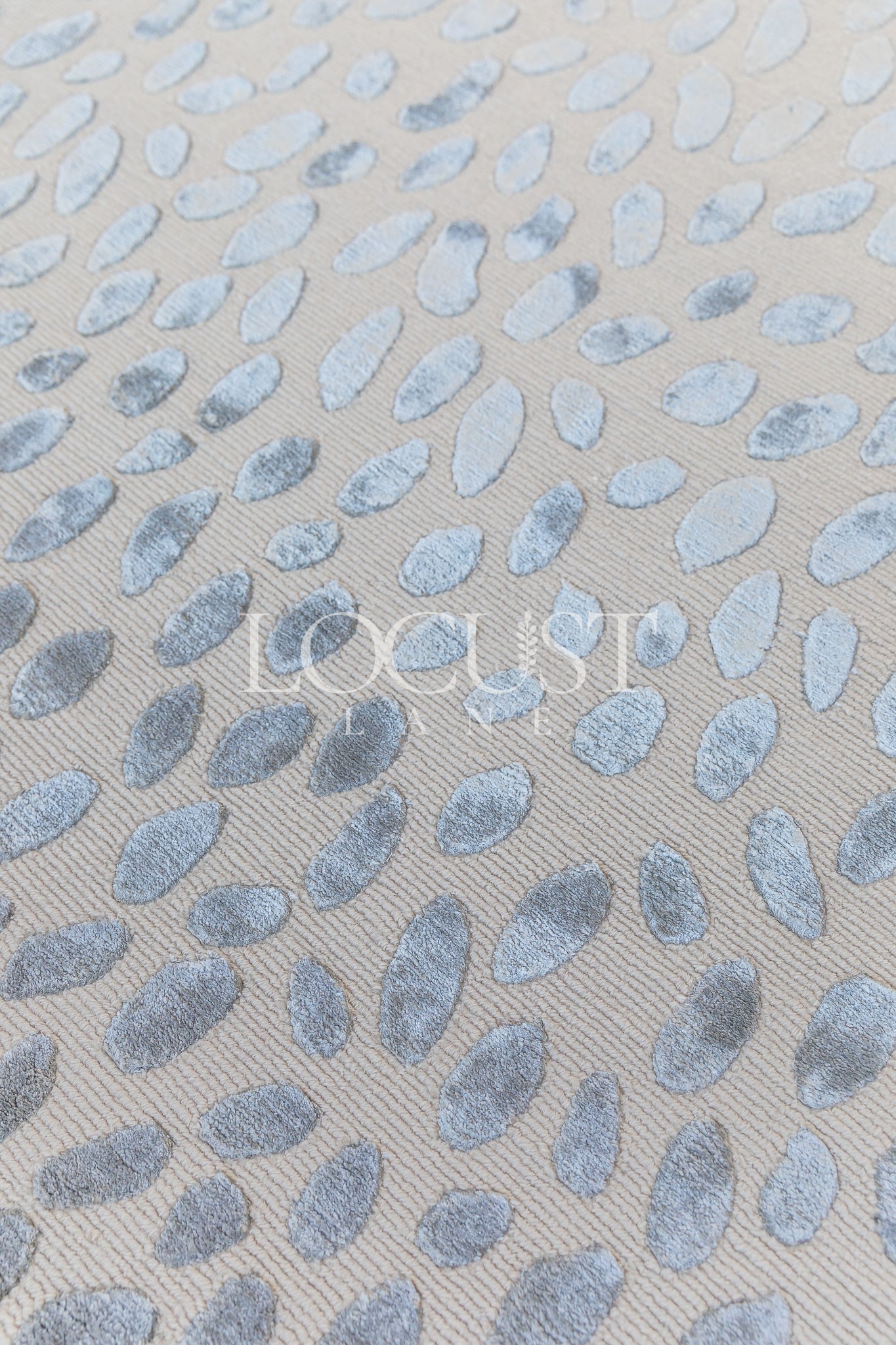 Jane in Pewter Silk Handcrafted Rug