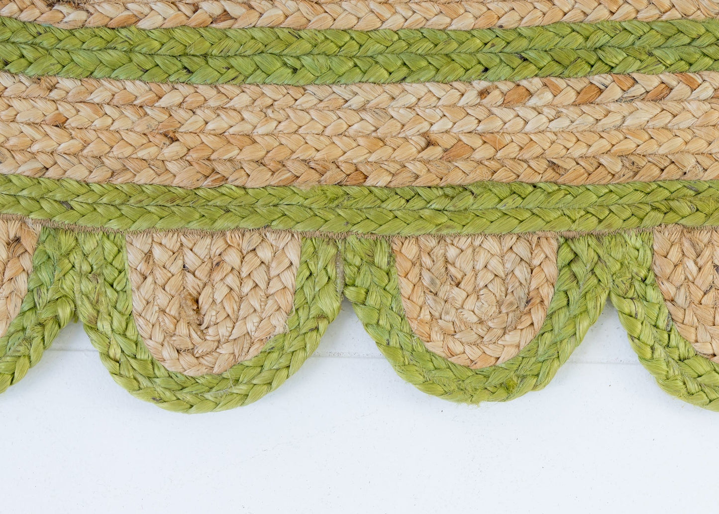 Grass Green Scalloped Jute Mini Rug (ready to ship)