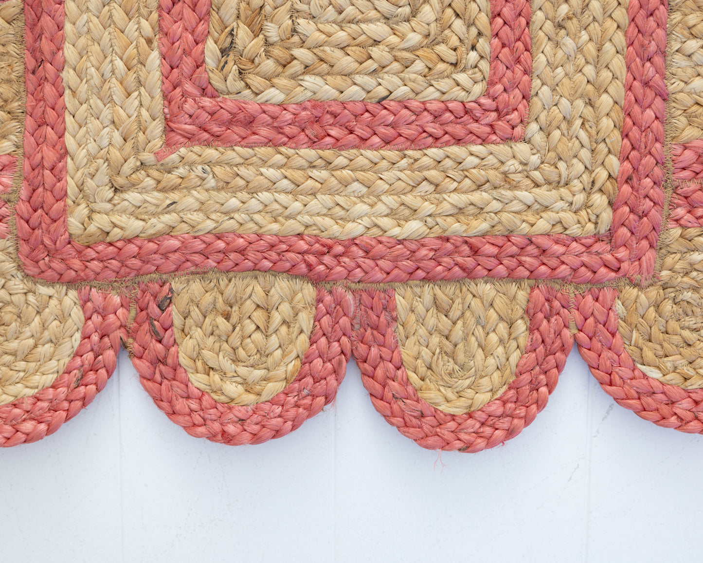 Poppy Scalloped Jute Mini Rug (ready to ship)