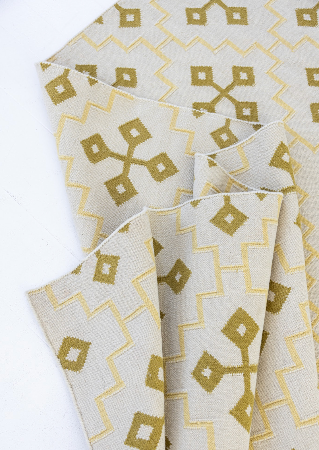 Butter Yellow Cross Flatweave Dhurrie Rug