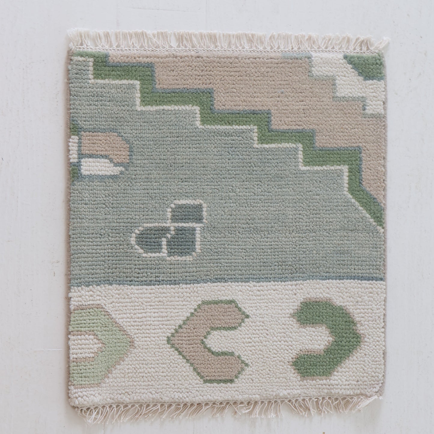 Ivy Rug Sample