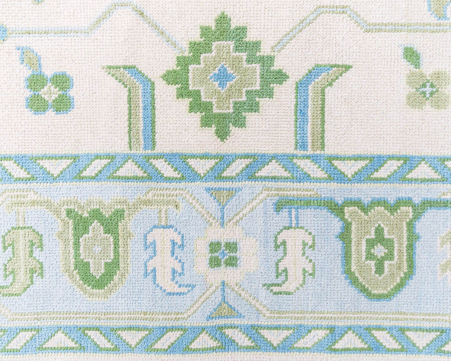 Emogene Modern Oushak Rug