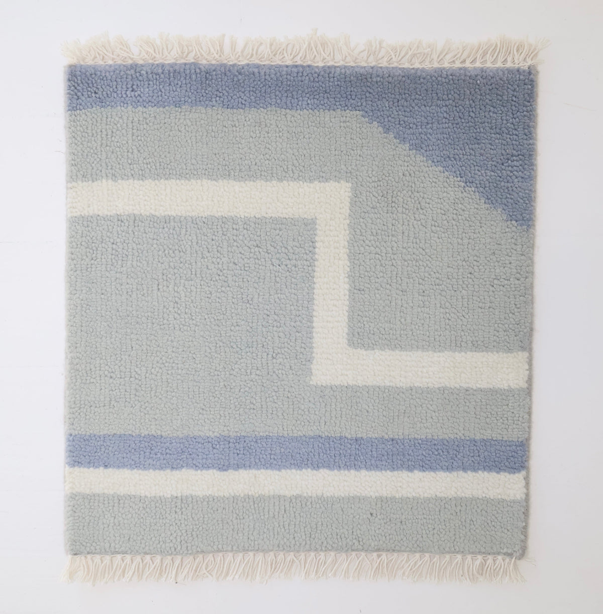 Loretta in Grey Rug Sample