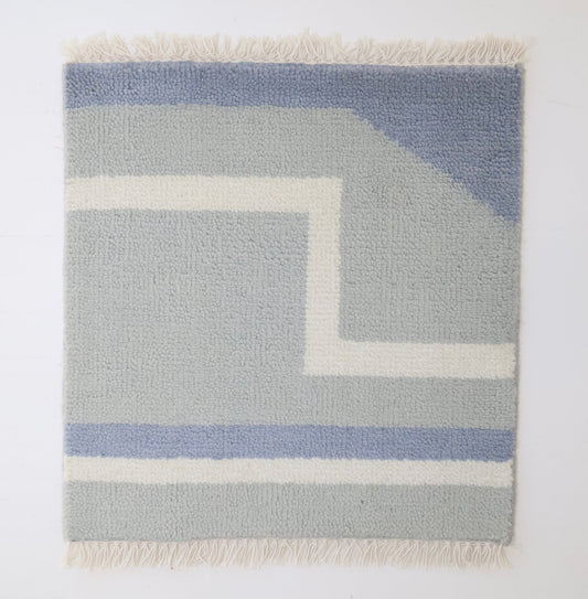Loretta in Grey Rug Sample