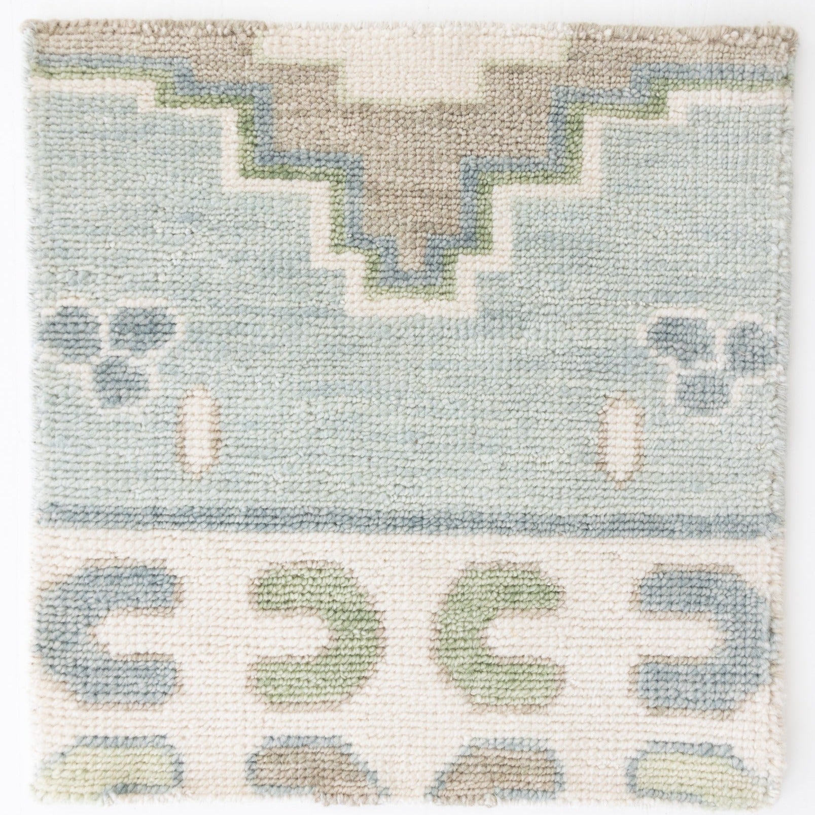 Ivy Rug Sample – Locust Lane Rugs