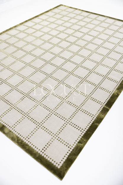 Dottie Silk Handcrafted Rug