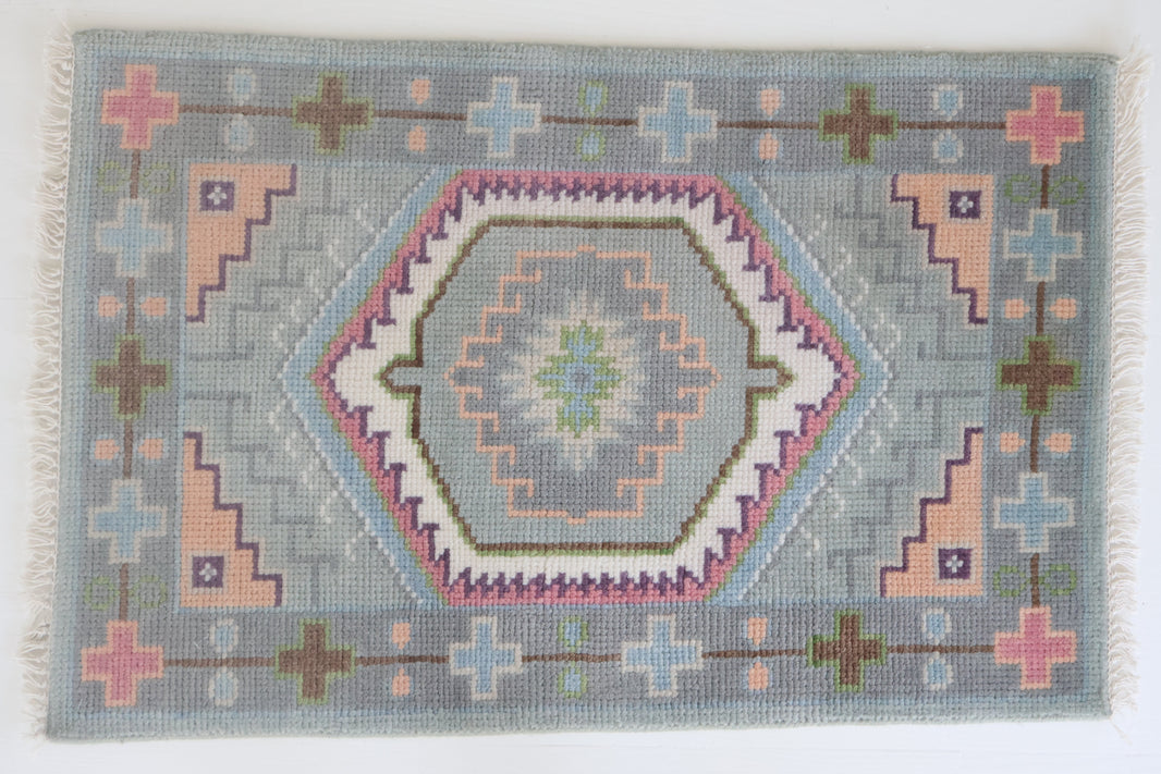 Mini Rugs for Kitchens, Bathrooms & Entryways | Locust Lane Rugs