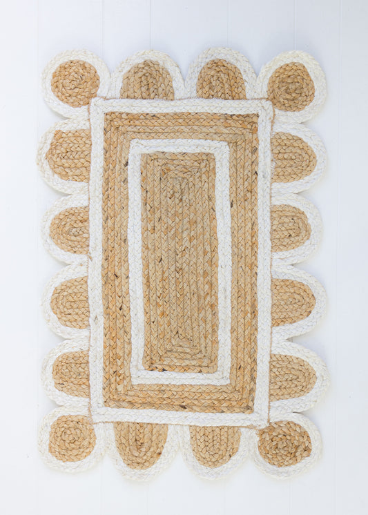 White Scalloped Jute Rug (ready to ship)