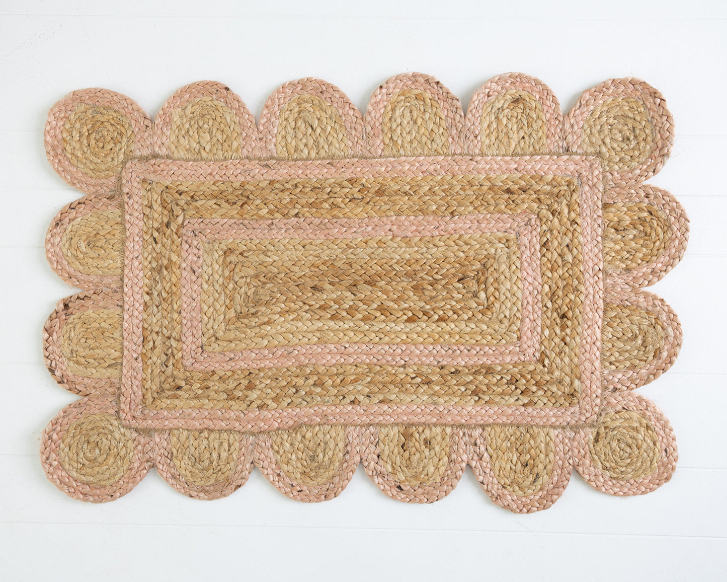 Light Pink Scalloped Jute Mini Rug