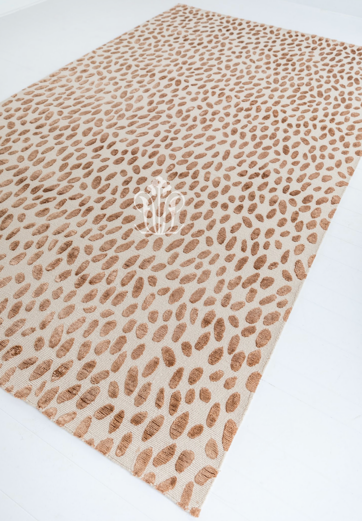 Jane in Tobacco Silk Handcrafted Rug