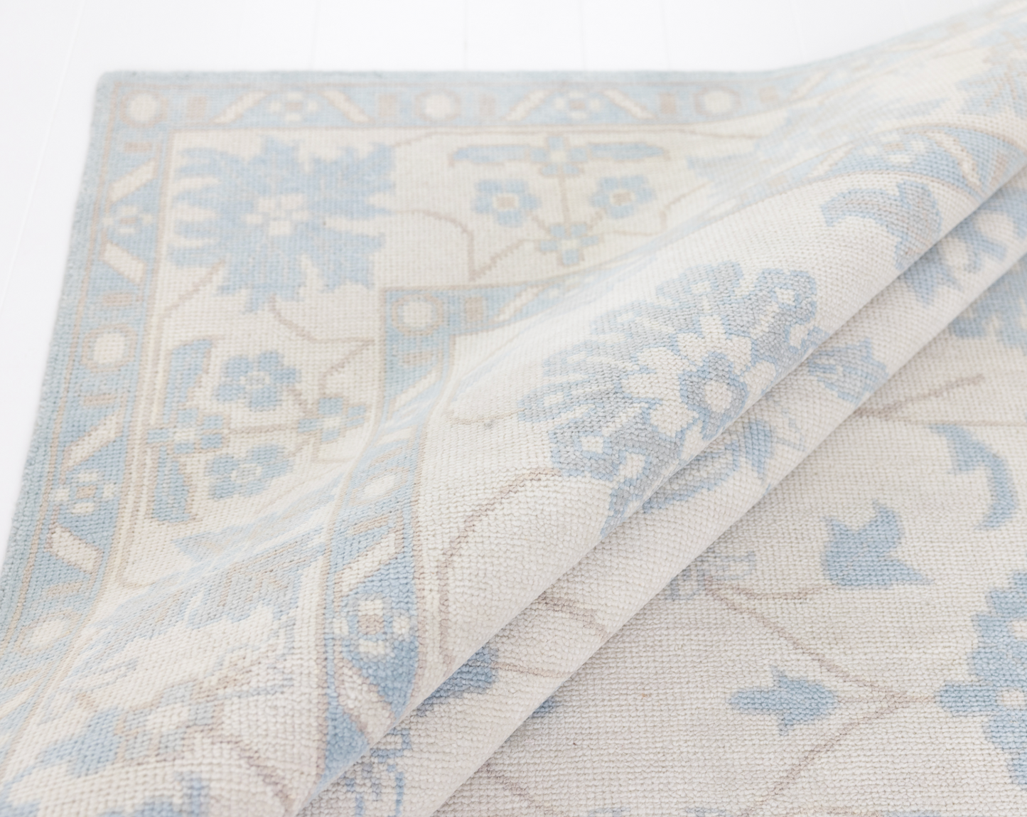 Estelle Modern Oushak Rug