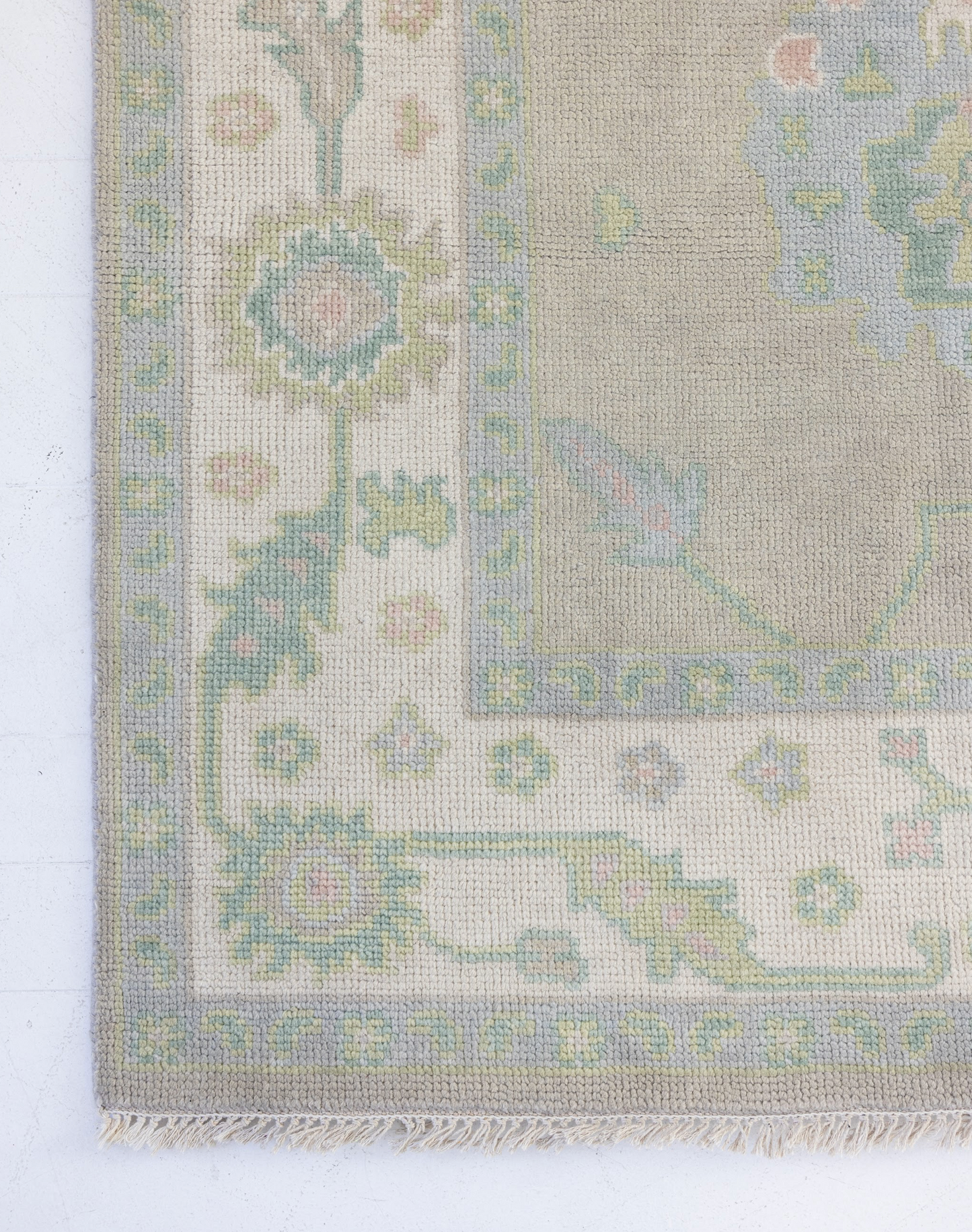 Mary Ellis Modern Oushak Rug